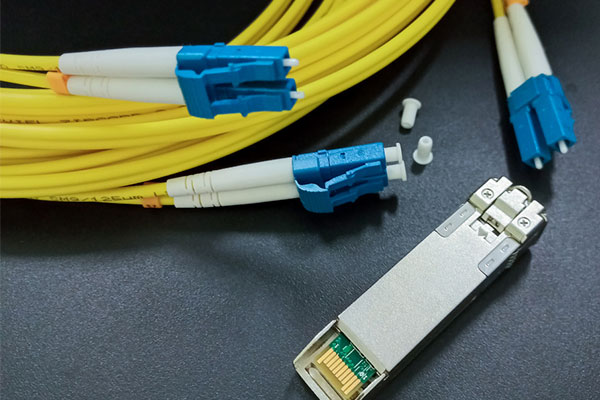 進口代理光纖流程：從準備到完成的全攻略