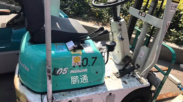 如何辦理二手叉車廈門進(jìn)口報關(guān)流程手續(xù)？