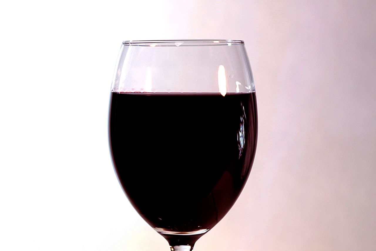 紅酒進(jìn)口代理：豐富產(chǎn)品線背后的秘密