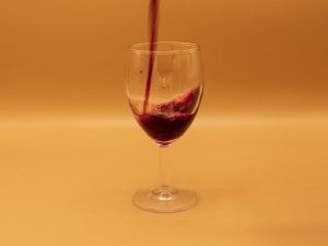 做進口紅酒代理，挑戰(zhàn)與機遇并存？